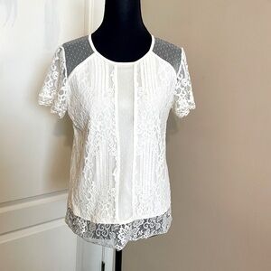 Express Ivory Lace Short Sleeve Crewneck Blouse Top Size S Boho Feminine Office